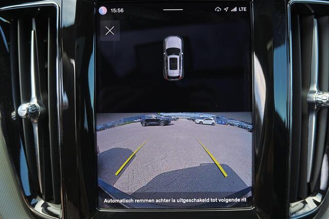 Volvo XC60 T6 Recharge AWD R-Design - LONG RANGE - Panorama/schuifdak - IntelliSafe Assist - Harman/Kardon audio - Adaptieve LED koplampen - Parkeercamera achter - Verwarmde voorstoelen, stuur & achterbank - Parkeersensoren voor & achter - Elektr. bedienb. voorstoel