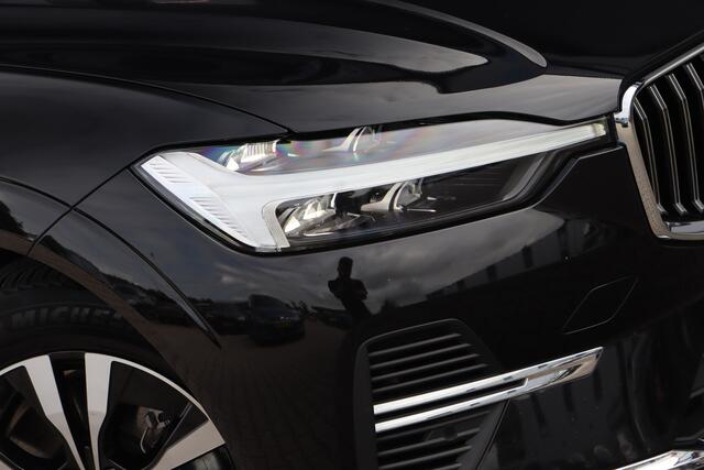 Volvo XC60 2.0 T6 Plug-in hybrid AWD Essential Bright | Pano | Leder | Camera |