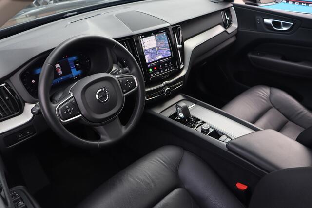 Volvo XC60 2.0 T6 Plug-in hybrid AWD Essential Bright | Pano | Leder | Camera |