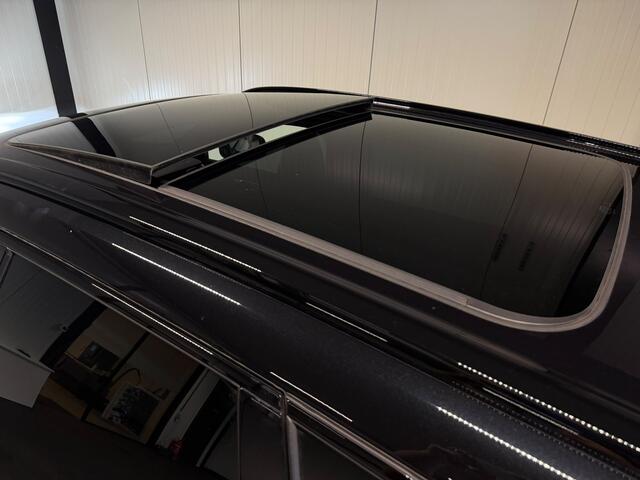 Volvo XC60 2.0 T6 Plug-in hybrid AWD Ultimate Dark Luchtvering Harman Kardon Panodak Treeplanken Trekhaak HUD Dealer Onderhouden