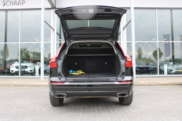 Volvo XC60 T8 390PK Automaat Twin Engine AWD Inscription | Schuif/kanteldak | Adapt. Cruise | Trekhaak | Verw. Voorstoelen | PDC + Camera |