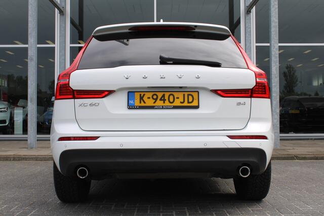 Volvo XC60 B4 198PK Automaat Business Pro | Trekhaak | H&K Audio | Adapt. Cruise | 360 Camera | Privacy Glas | BLIS | Keyless |