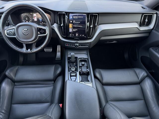 Volvo XC60 2.0 T8 Twin Engine AWD R-Design | Pano | Elec Trekhaak | Camera |