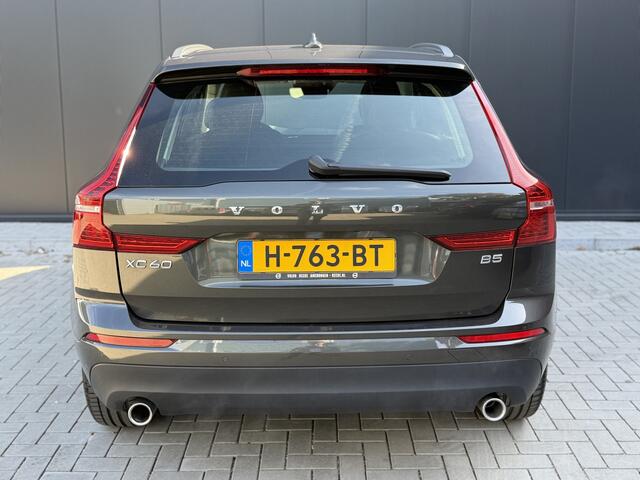 Volvo XC60 2.0 B5 Automaat Momentum Pro | Trekhaak | Camera