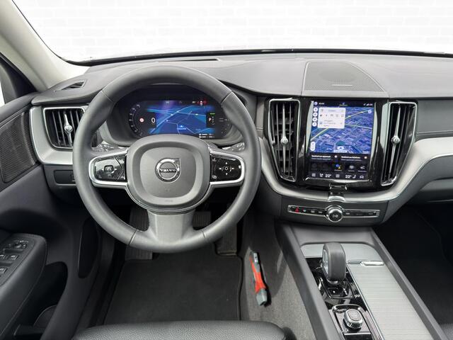 Volvo XC60 2.0 T8 Plug-in hybrid AWD Ultimate Bright | Long Range | Schuif-/Kanteldak | 360 Camera | Adaptieve Cruise Control | Head-Up Display | Stoel-/Stuurverwarming | Getint Glas | Harman Kardon Audio | BLIS |