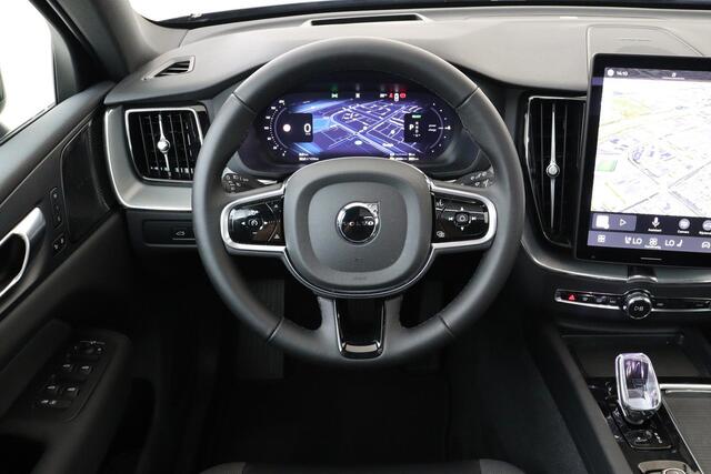 Volvo XC60 II T8 PLUG-IN HYBRID AWD PLUS BLACK EDITION -PANO.DAK|HARMAN/KARDON|LUCHTVERING|HEAD-UP DISP.|360°CAM|ADAP.LED|TREKHAAK|21"|SoH:100%