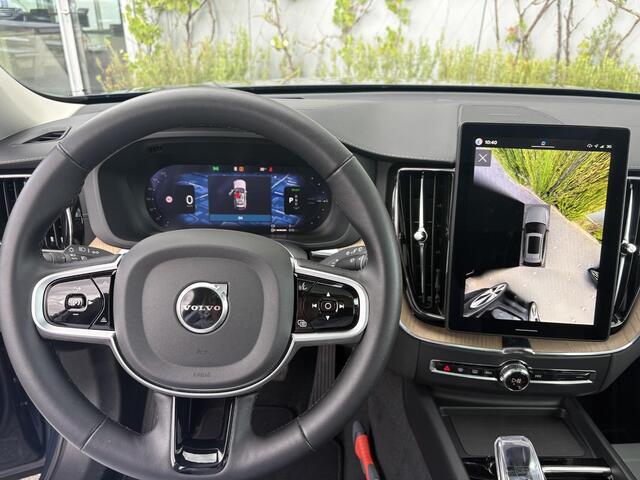Volvo XC60 2.0 T6 Plug-in hybrid AWD Ultra Dark | SOH:100% | Trekhaak | Luchtvering | 360° Camera | Harman/Kardon | Power Seats | Memory | Adaptieve Cruise | Panoramadak | Head-up Display | Keyless entry/start |