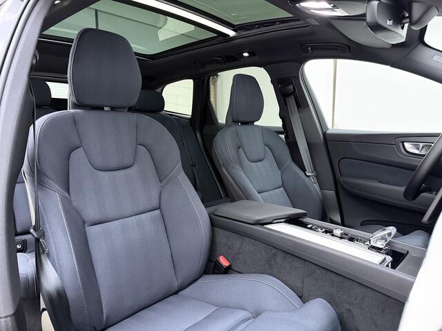 Volvo XC60 T6 350pk AWD Ultra Dark / Luchtvering / Bowers en Wilkins audio / Navy Herringbone bekleding / HUD / Panorama dak /