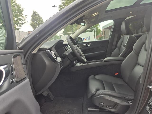 Volvo XC60 2.0 T8 Plug-in hybrid AWD Ultimate Dark Panodak/360Cam/Head-Up/ACC/BLIS etc.
