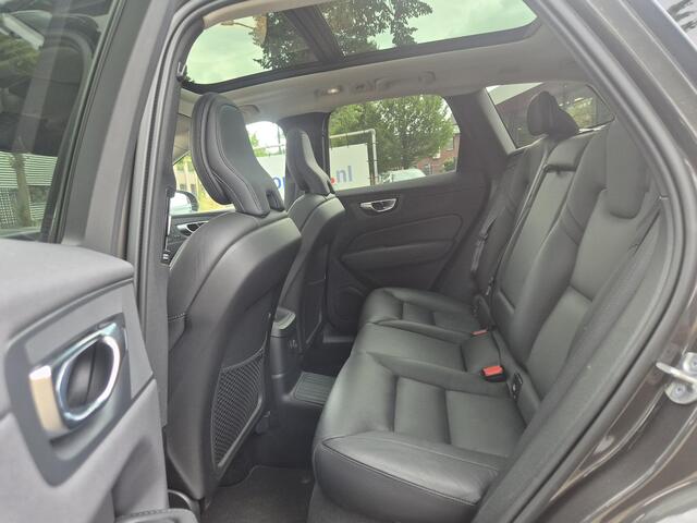 Volvo XC60 2.0 T8 Plug-in hybrid AWD Ultimate Dark Panodak/360Cam/Head-Up/ACC/BLIS etc.
