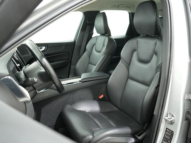Volvo XC60 2.0 B5 250PK INSCRIPTION | Trekhaak | Pilot assist |