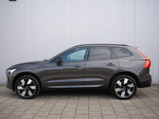 Volvo XC60 2.0 T8 Plug-in hybrid AWD Plus Dark 455 Pk Automaat Navi / DAB / Leer / Camera / 20 inch / Pano-dak
