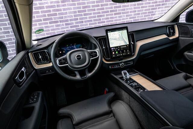 Volvo XC60 2.0 T6 Plug-in hybrid AWD Ultra Dark | Stoel-/Stuurverwarming | Getint Glas | Head-up Display | Adaptieve Cruise Control | Luchtvering | Trekhaak | BLIS |
