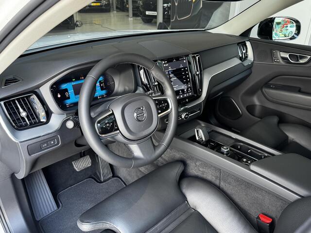 Volvo XC60 2.0 T6 Plug-in hybrid AWD Plus Dark 350 PK | Long range | R design | 21 Inch | Trekhaak | 360 Camera | Carplay