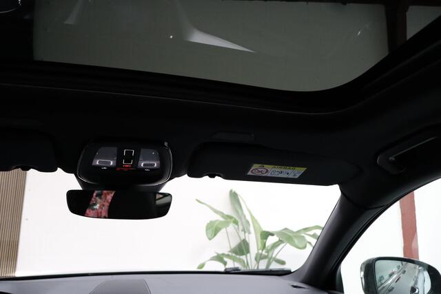 Volvo XC60 T6 Recharge Ultimate Black Head Up Display | Panoramadak | Pilot Assist