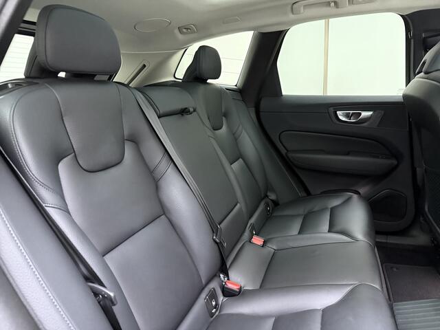 Volvo XC60 T6 Plug-in hybrid AWD Ultra / Head up display / 21" Velgen / Harman en Kardon audio / Panorama dak /