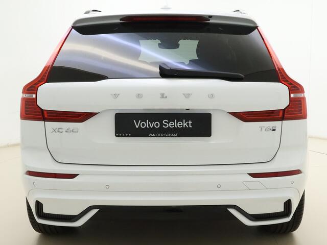 Volvo XC60 T6 Plug-in hybrid AWD Ultra / Head up display / 21" Velgen / Harman en Kardon audio / Panorama dak /