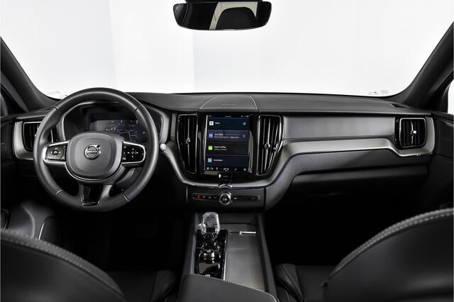 Volvo XC60 2.0 T6 Plug-in hybrid AWD Ultra Black Edition | S/K-Panodak | Elek. Trekhaak | Alarmklasse 3 | Dig. Cockpit | Adapt. Cruise | Memory Stoelen | Elek. Klep | Stoel-+stuurverw. | Camera | NAV+App. Connect | ECC | LM 21" | 0210