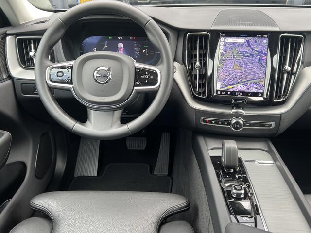 Volvo XC60 2.0 T6 350 Pk AWD Plus Dark Navigatie Panoramdak Full Led Harman Kardon 360 Camera Stoel + Stuurverwarming Bliss 19 Inch Elek Stoelen Vol Leder Plug-in hybrid Long Range BTW