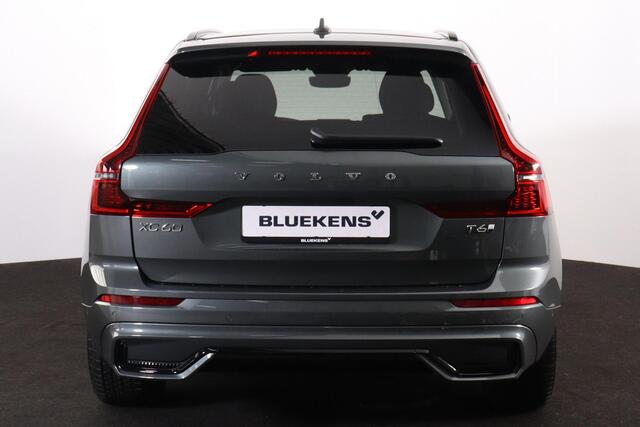 Volvo XC60 T6 Recharge AWD Ultra Dark - Panorama/schuifdak - Luchtvering - IntelliSafe Assist & Surround - 360º Camera - Harman Kardon audio - Adaptieve LED koplampen - Verwarmde voorstoelen, stuur & achterbank - Parkeersensoren voor & achter - Elektr. bedienb. voor