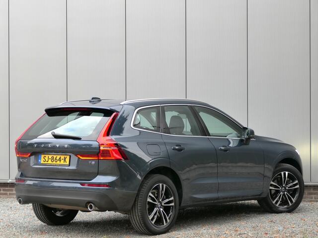 Volvo XC60 T5 Momentum 12 MND garantie Leer / DAB+ / Trekhaak / Keyless entry