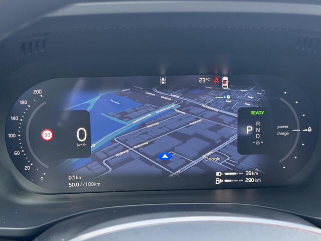 Volvo XC60 2.0 T8 Plug-in hybrid AWD Ultra Black Edition Trekhaak / Panorama dak / Bowers & Wilkins / Stoelverwarming, koeling, massage / Grote accu / 21' / Sportstoelen / memory seats
