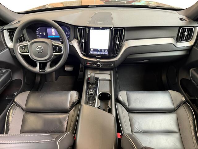 Volvo XC60 2.0 T6 Plug-in hybrid AWD R-Design I Panoramadak I Trekhaak I Elek. Stoelen I Harman Kardon I Leder