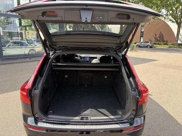 Volvo XC60 2.0 T8 Plug-in-hybrid AWD Polestar Engineered ELEKTRISCHE TREKHAAK| VOLVO DEALER ONDERHOUDEN RECENT ONDERHOUD GEHAD| ELEKTRISCHE STOELEN MET MEMORY| HARMAN KARDON| PANORAMADAK| HEAD UP DISPLAY| 360 CAMERA| ACHTERBANK VERWARMD