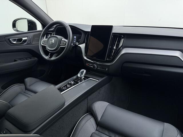 Volvo XC60 T6 350pk Ultra Black Edition / Luchtvering / Contourstoelen / Panorama dak / HUD / 360 graden camera /