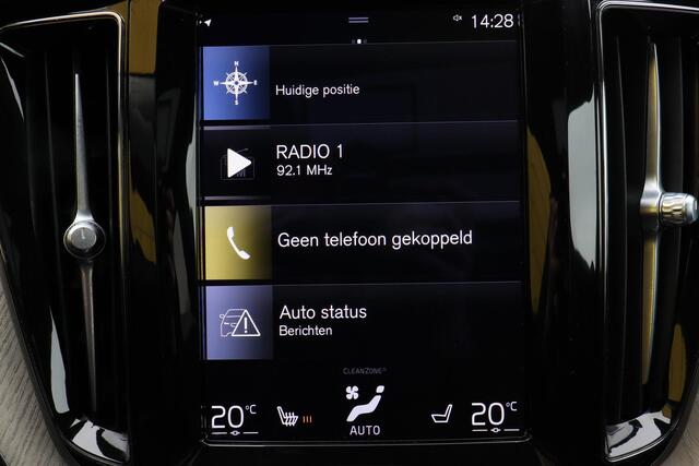 Volvo XC60 Recharge T6 AWD Inscription - Panorama/schuifdak - IntelliSafe Assist & Surround - Harman/Kardon audio - 360º Camera - Verwarmde voorstoelen, stuur & achterbank - Parkeersensoren voor & achter - Draadloze tel. lader - Elektr. bedienb. bestuurdersstoel met