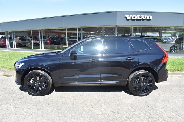 Volvo XC60 T6 350PK Automaat Plug-in hybrid AWD Ultra Black Edition HUD | Luchtvering | Trekhaak | 360 Camera | H&K | 21"LMV | Stoelverwarming | Panodak