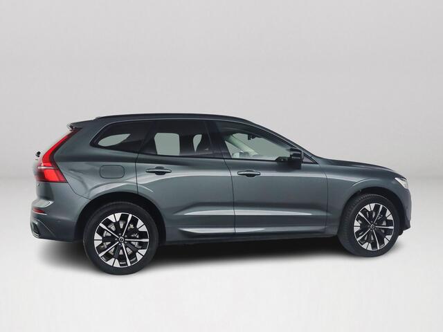 Volvo XC60 T6 Plug-in hybrid AWD Ultra Dark | Panoramadak | 360° camera | Luchtvering | Head-up display | Harman Kardon | Stoel- en stuurverwarming | Trekhaak