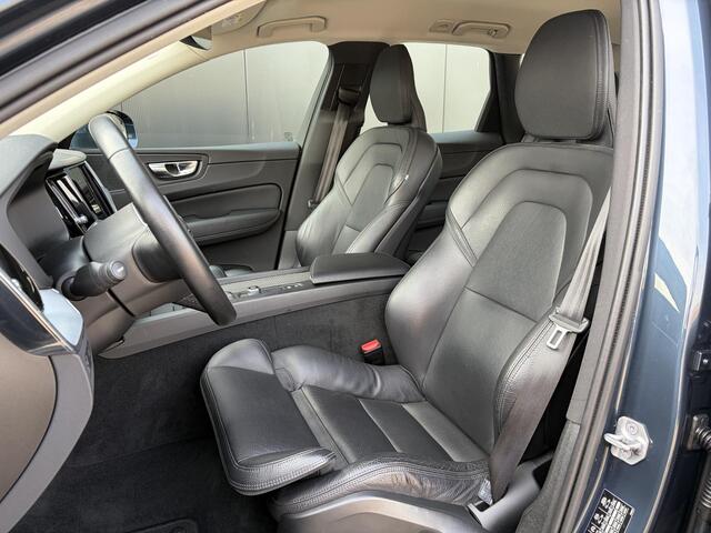 Volvo XC60 2.0 T5 Momentum Business pack/ trekhaak/ sport leder/ 19 inch/ elektrische stoel en kofferklap