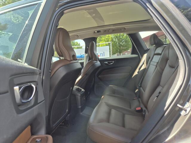 Volvo XC60 2.0 T8 Twin Engine AWD Inscription Trekhaak/Panodak/ACC/Leder etc.