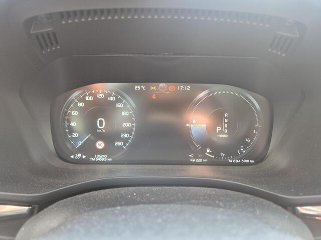 Volvo XC60 2.0 T8 Twin Engine AWD Inscription Trekhaak/Panodak/ACC/Leder etc.