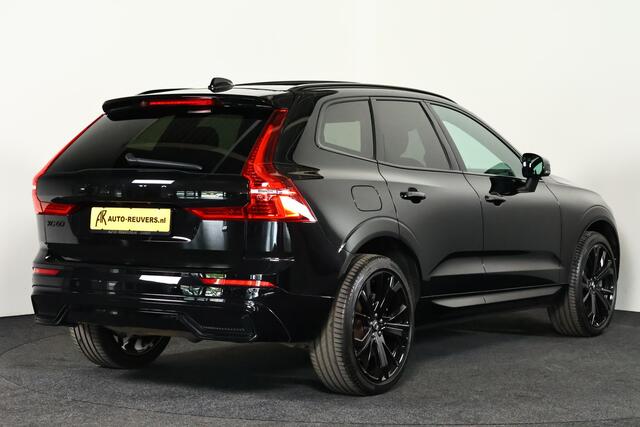 Volvo XC60 2.0 T6 Plug-in hybrid AWD Ultimate Black Edition / Opendak / Harmankardon / Memory / Trekhaak