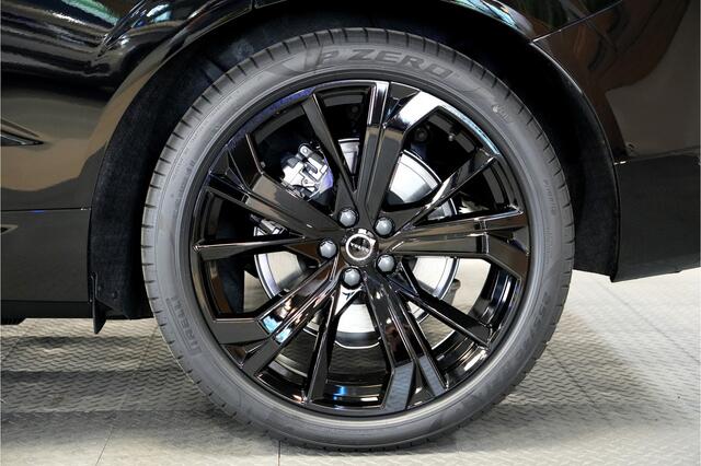 Volvo XC60 2.0 T8 AWD 299kW/407pk Aut8 MJ2027, NIEUW ¤82.945! Plug-in Ultra Black Exec. LUCHTVERING + BOWERS&WILKINS + PANORAMADAK + EL.TREKHAAK + HEAD-UP + PILOT ASSIST + STOELVERWARMING/-VENTILATIE&-MASSAGE + STUURVERARMING + 360 CAMERA + 21" LM-VELGEN!!