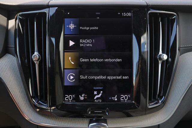 Volvo XC60 Recharge T8 AWD Inscription - Panorama/schuifdak - Luchtvering - IntelliSafe Assist - Bowers & Wilkens audio - Adaptieve LED koplampen - 360 graden camera - Verwarmde voorstoelen & stuur - Parkeersensoren voor & achter - Elektr. bedienb. voorstoelen met g
