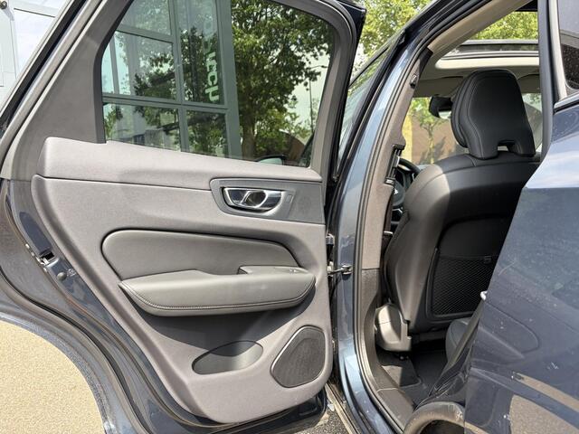 Volvo XC60 Plug-In Hybrid AWD T8 Plus Dark HEAD-UP DISPLAY | 360 CAMERA | PANORAMA DAK | HARMAN/KARDON SOUND | VOORSTOELEN MET GEHEUGEN | ADAPT. CRUISE CONTROL