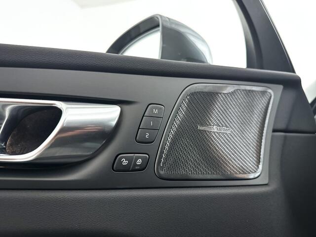 Volvo XC60 T6 Plug-in hybrid AWD Plus Bright | 360° camera | Harman Kardon | Stoel- en stuurverwarming