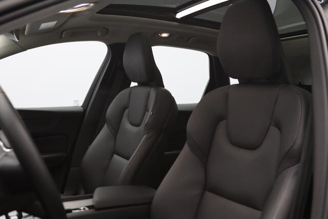 Volvo XC60 2.0 T8 AWD 456 PK Ultra Bright PHEV, Panoramadak, Head-Up, 4X Stoelverwarming, Leder