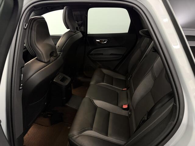Volvo XC60 2.0 T6 Plug-in hybrid AWD Plus Dark Panoramadak, 360 Camera, Navi, Harman/Kardon, Memory stoelen, Elektrische achterklep, Stoel/Stuur verwarming