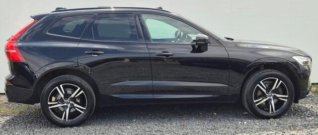 Volvo XC60 2.0 Recharge T6 AWD R-Design Trekhaak - Privacy Glass - Lighting Pack - Park Assist Pack - Climate Pack - Achterbank verwarming - Standkachel met Timer -Harman Kardon Sound - Drive Assist - Memory Stoelen