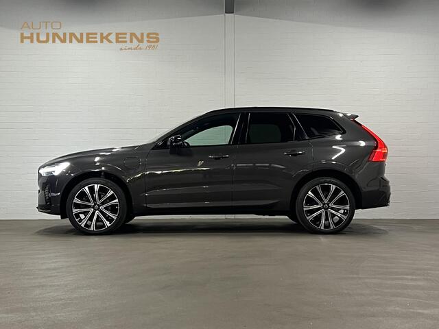 Volvo XC60 2.0 T6 Plug-in hybrid AWD Plus Dark SOH 98% *Long range* Adapt. Cruise | Open dak | Harman/Kardon | Stuur-/Stuurverwarming | Carplay | Achteruitrijcamera