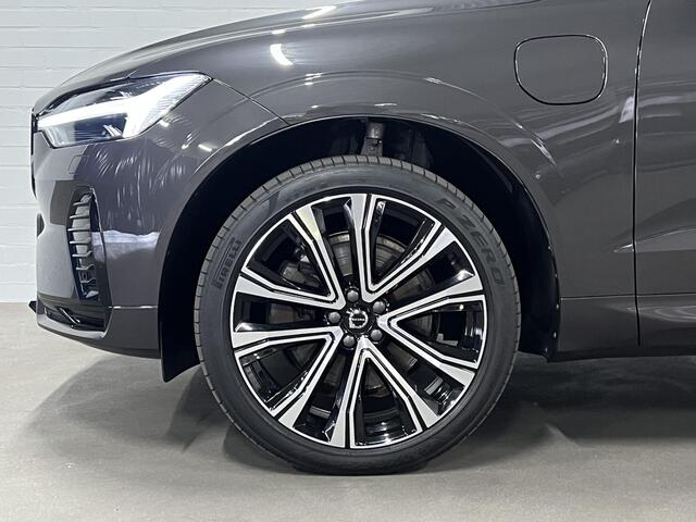 Volvo XC60 2.0 T6 Plug-in hybrid AWD Plus Dark SOH 98% *Long range* Adapt. Cruise | Open dak | Harman/Kardon | Stuur-/Stuurverwarming | Carplay | Achteruitrijcamera