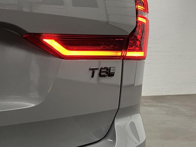 Volvo XC60 T8 PHEV AWD Ultra Black Edition Trekhaak | Bowers & Wilkins | Massage | Open dak | Stoel ventilatie | Stoel-/stuurverwarming | Head-up | 360 camera | *455PK*
