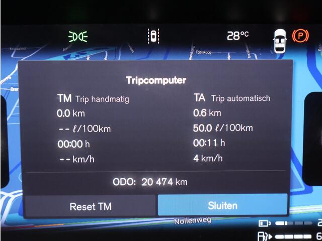 Volvo XC60 2.0 T6 Plug-in hybrid AWD Ultra Dark / Trekhaak / Luchtvering / 360 Camera / Head-up Display / Harman Kardon / Stoel+Stuurverwarming / Elektrische Stoelen /