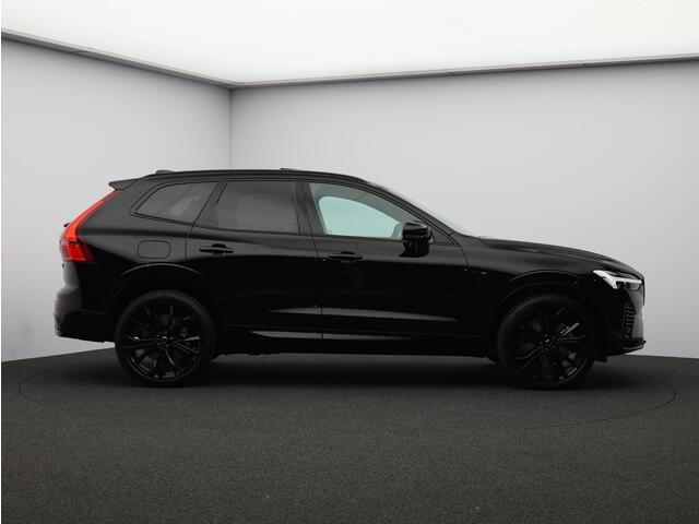 Volvo XC60 2.0 T8 Plug-in hybrid AWD Plus Black Edition / Panoramadak / Head-up Display / 360 Camera / Harman Kardon / Stoel+Stuurverwarming / BLIS / Pilot Assist / Getint Glas /