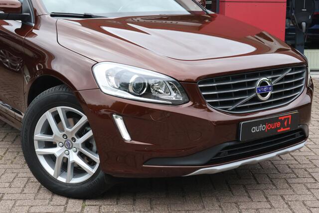 Volvo XC60 2.4 D5 AWD Polar+ | Panoramadak | Leder | Camera | Trekhaak |