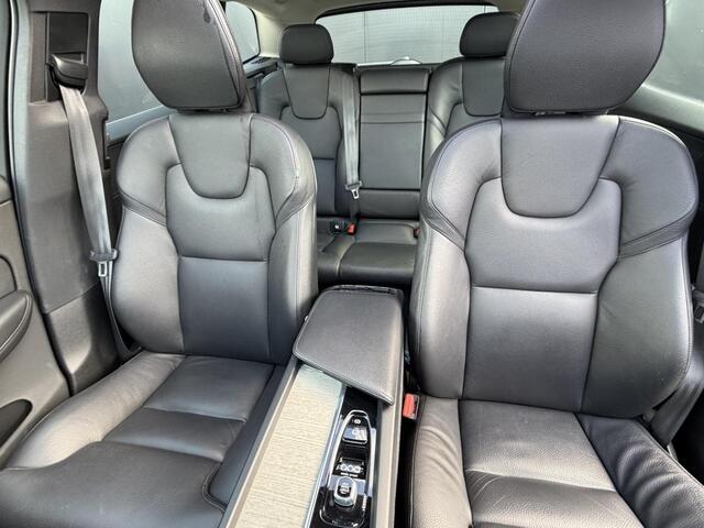 Volvo XC60 2.0 B5 Inscription 360 camera/ head up display/ schuifdak/ parkeerverwarming / harman kardon /trekhaak